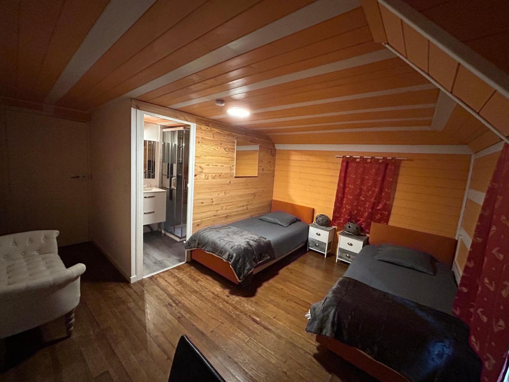 La Cheminee - Chambres D'Hotes Avec Bar-Restaurant Tardets-Sorholus 外观 照片